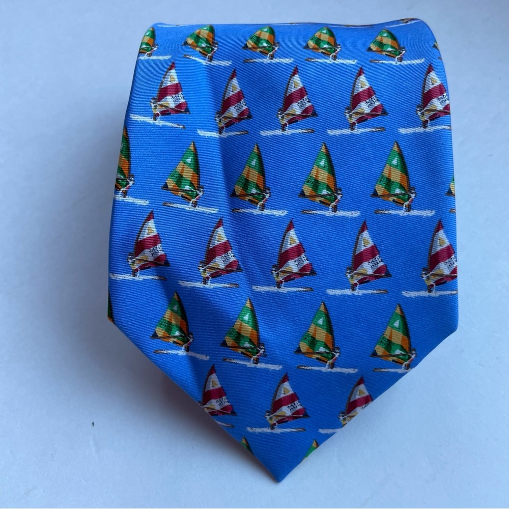 Men's Wind Surfer Windsurfing 100% Silk Tie Meeting Street